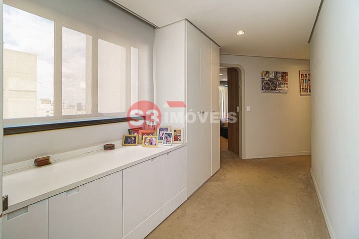 Cobertura à venda com 4 quartos, 420m² - Foto 27