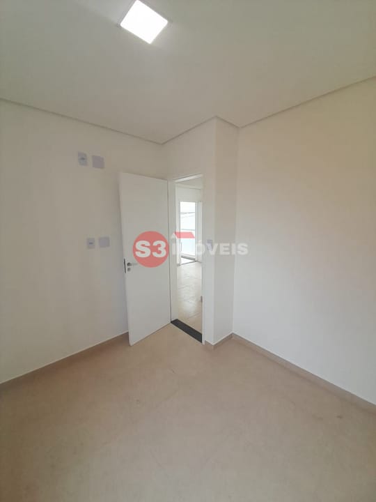 Apartamento à venda com 2 quartos, 40m² - Foto 17