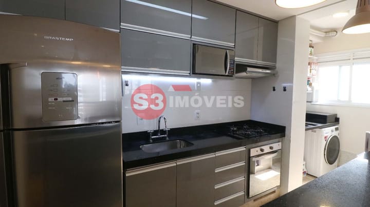 Apartamento à venda com 2 quartos, 69m² - Foto 26