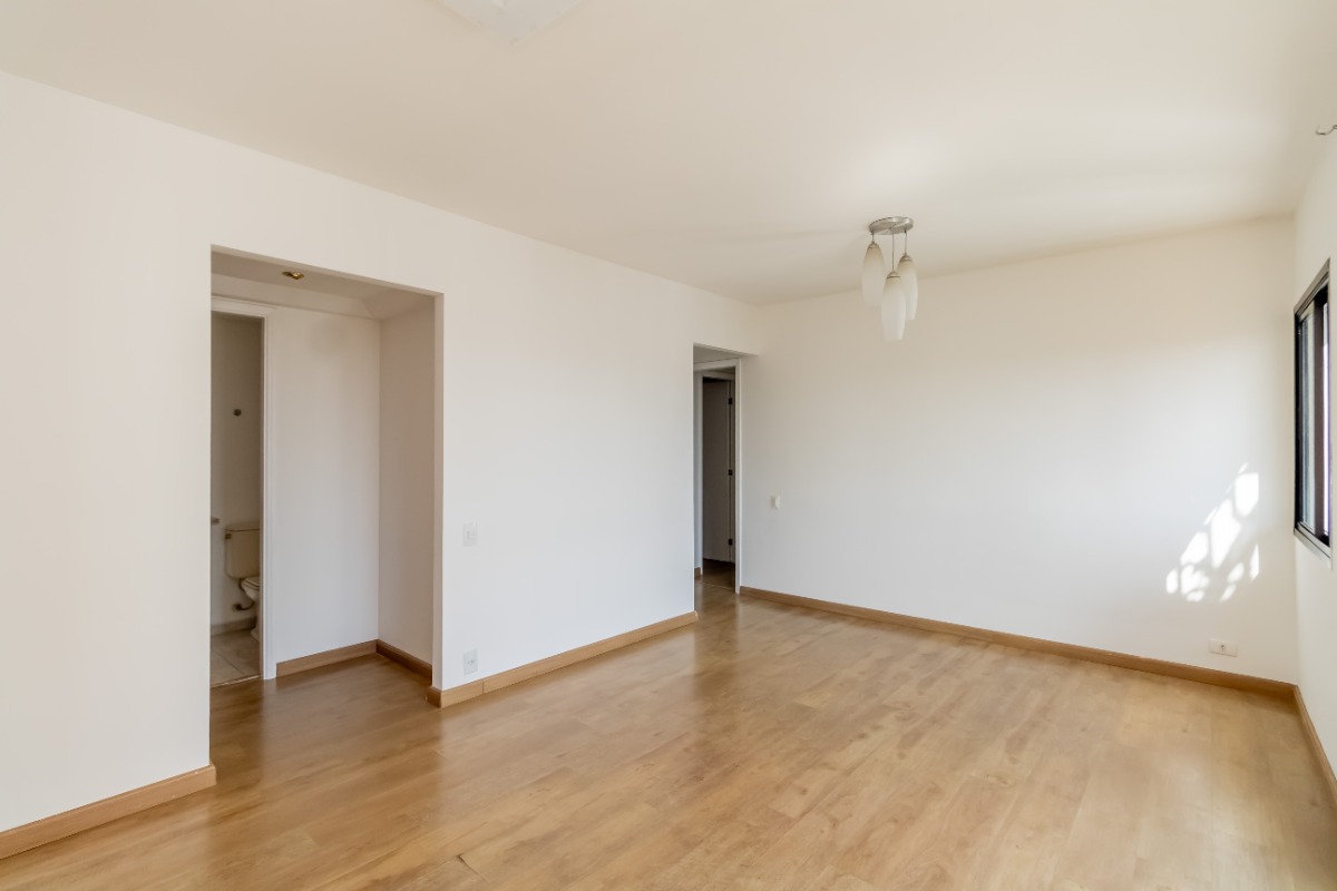 Apartamento à venda com 3 quartos, 96m² - Foto 3