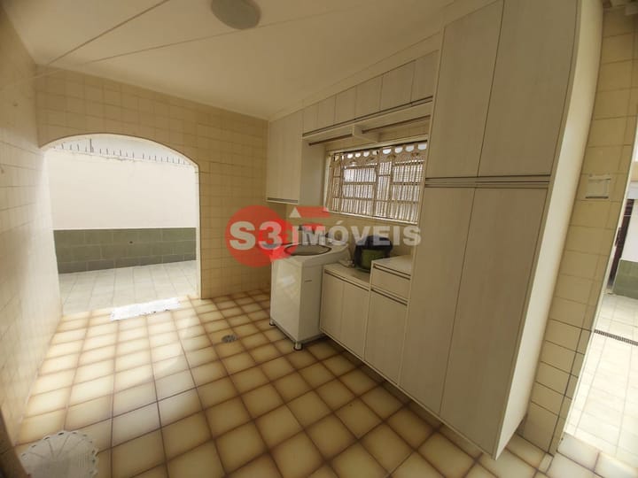 Casa à venda com 4 quartos, 290m² - Foto 15