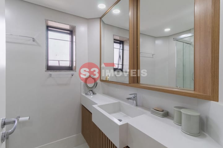 Apartamento à venda com 4 quartos, 250m² - Foto 17