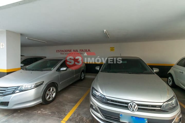 Apartamento à venda com 2 quartos, 80m² - Foto 24