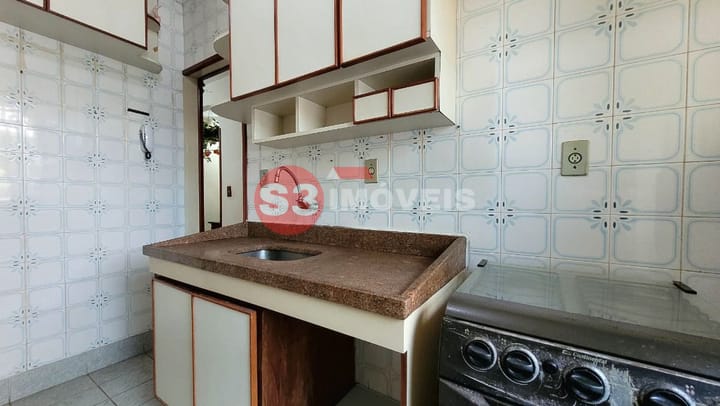 Apartamento à venda com 2 quartos, 49m² - Foto 17