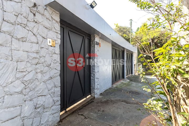 Casa à venda com 3 quartos, 250m² - Foto 60