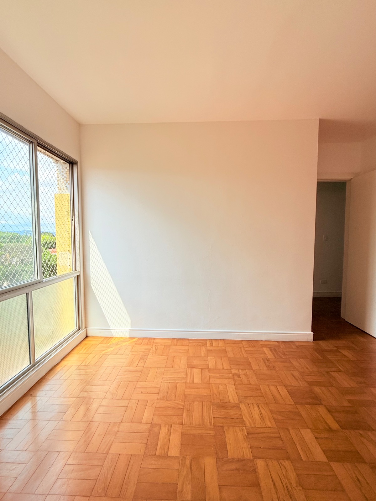 Apartamento à venda com 3 quartos, 125m² - Foto 15