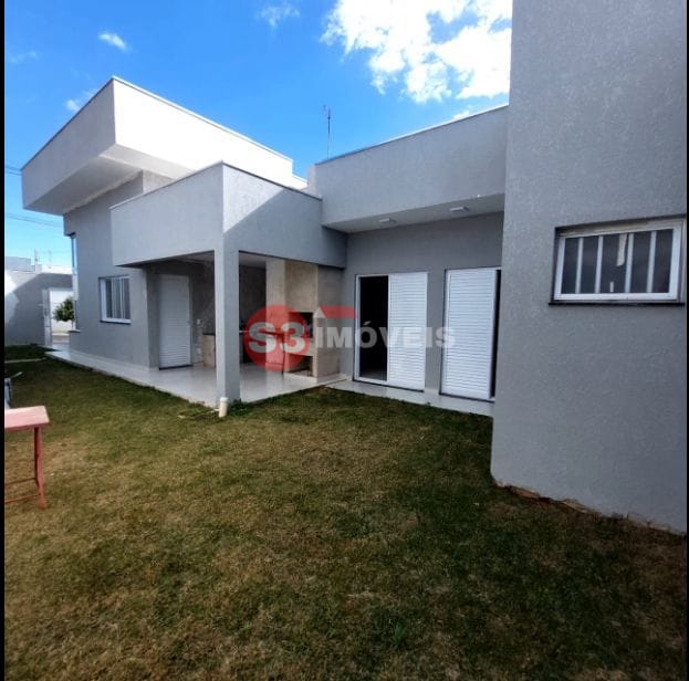 Casa à venda com 3 quartos, 140m² - Foto 13