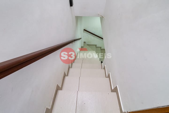 Casa à venda com 4 quartos, 150m² - Foto 12