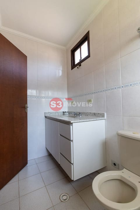 Casa à venda com 6 quartos, 450m² - Foto 17