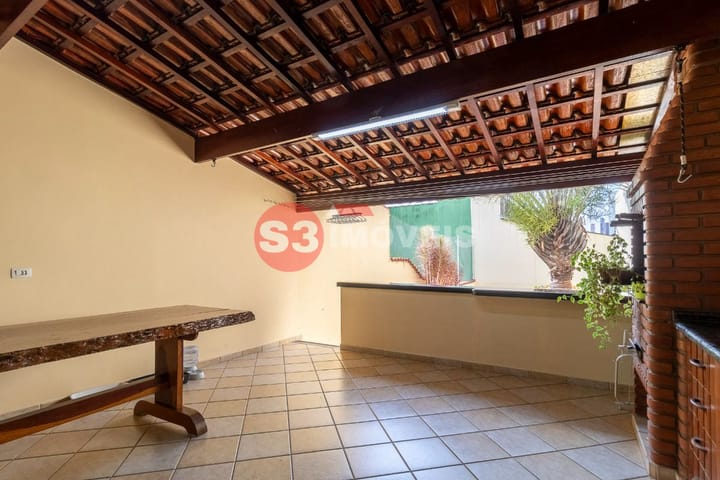 Casa à venda com 3 quartos, 257m² - Foto 23