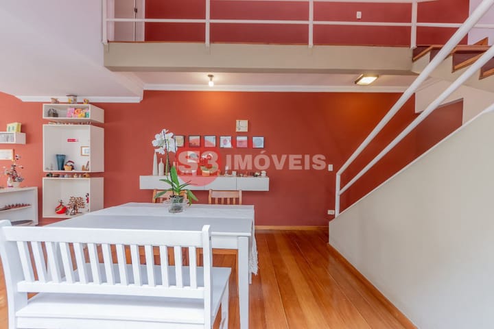 Casa à venda com 3 quartos, 223m² - Foto 9