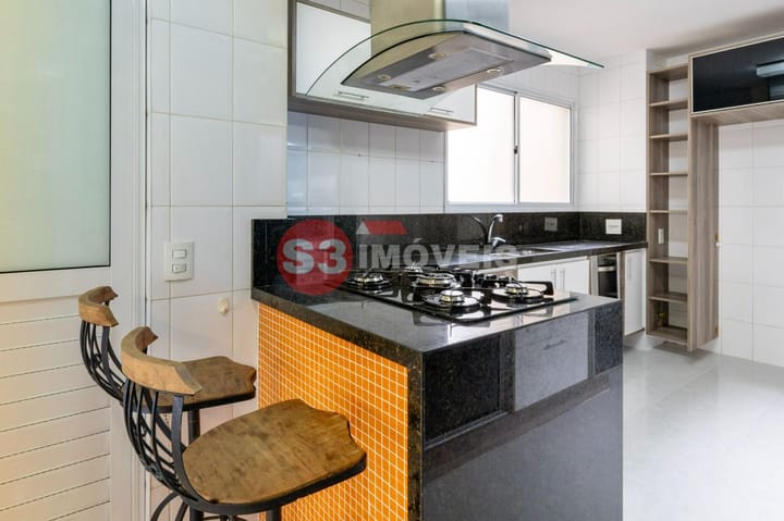 Apartamento à venda com 3 quartos, 145m² - Foto 20