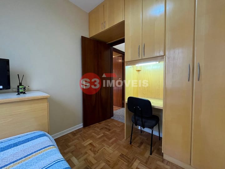 Casa à venda com 3 quartos, 269m² - Foto 18