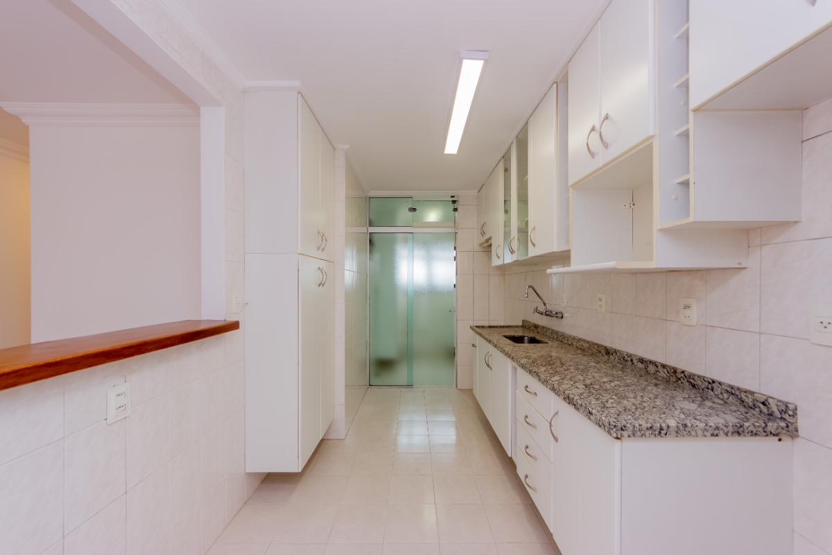 Apartamento à venda com 2 quartos, 68m² - Foto 6