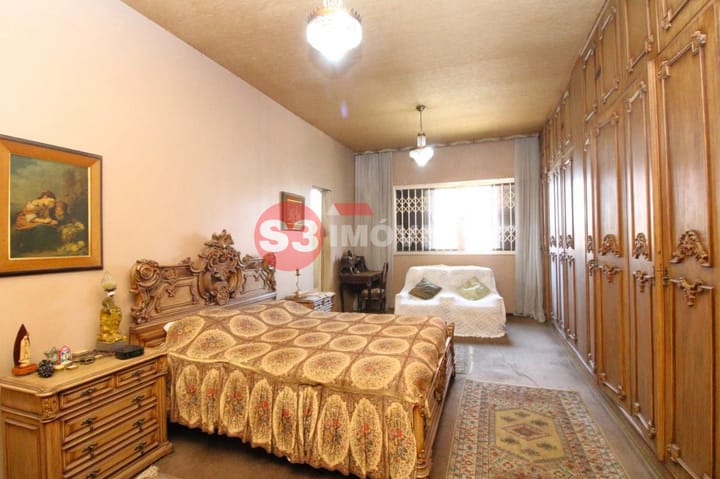 Casa à venda com 4 quartos, 350m² - Foto 16