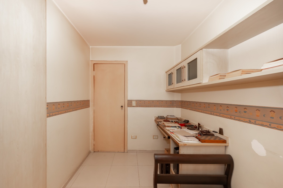 Apartamento à venda com 3 quartos, 81m² - Foto 22