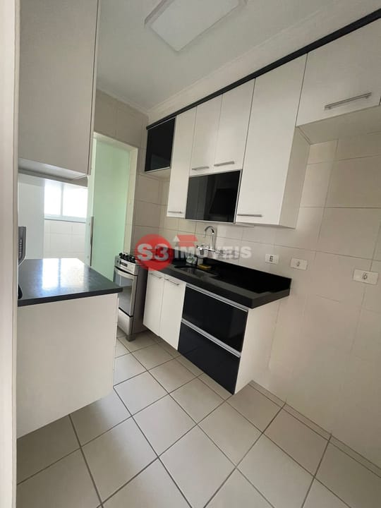 Apartamento à venda com 2 quartos, 61m² - Foto 13