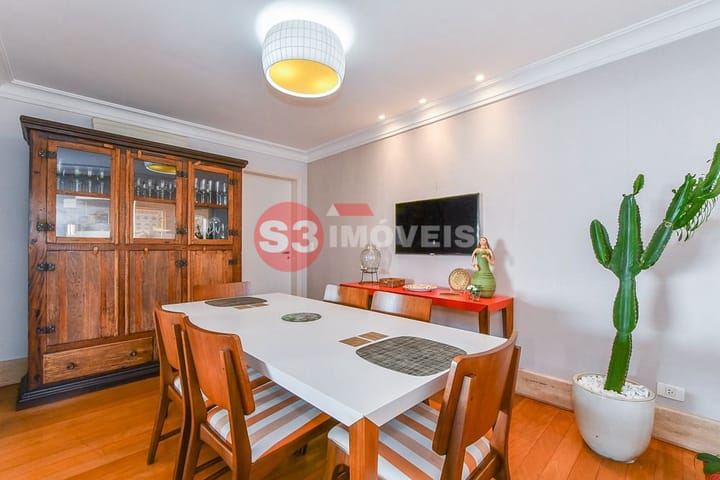 Apartamento à venda com 3 quartos, 247m² - Foto 11