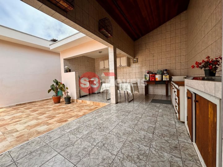 Casa à venda com 3 quartos, 178m² - Foto 26