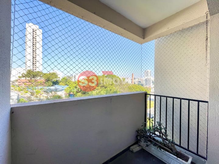 Apartamento à venda com 3 quartos, 72m² - Foto 2