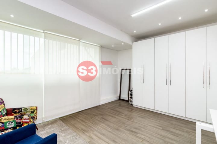 Casa à venda com 4 quartos, 150m² - Foto 17