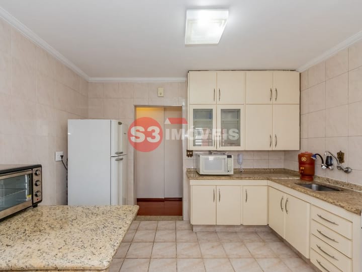 Apartamento à venda com 2 quartos, 80m² - Foto 25