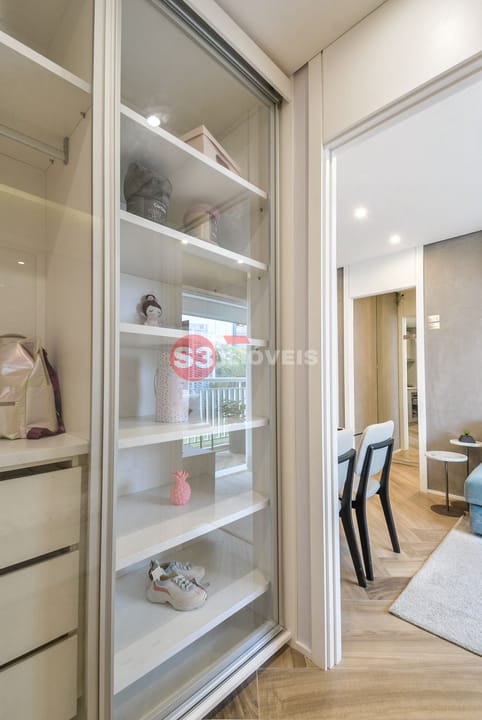 Apartamento à venda com 2 quartos, 40m² - Foto 31