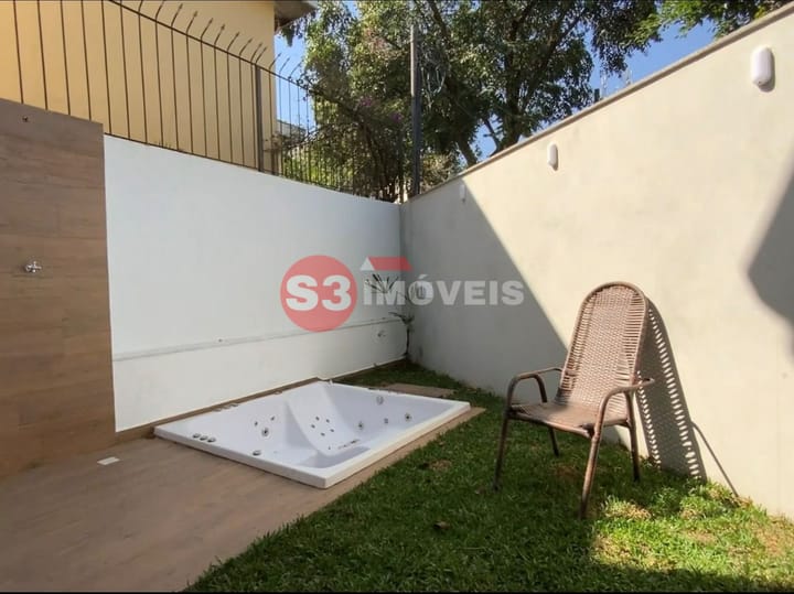 Casa à venda com 3 quartos, 130m² - Foto 10