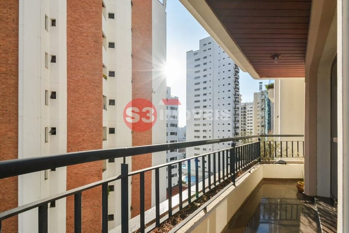 Apartamento à venda com 4 quartos, 175m² - Foto 8