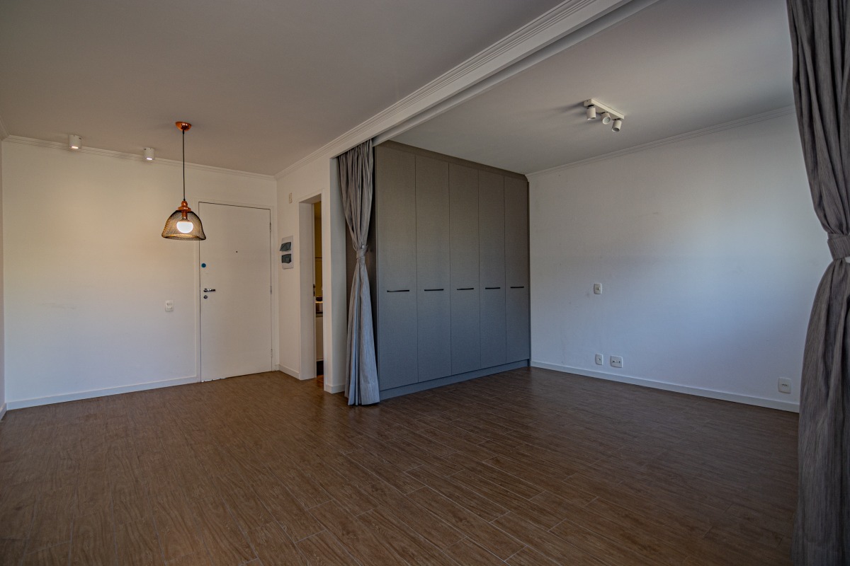 Apartamento à venda com 1 quarto, 40m² - Foto 15