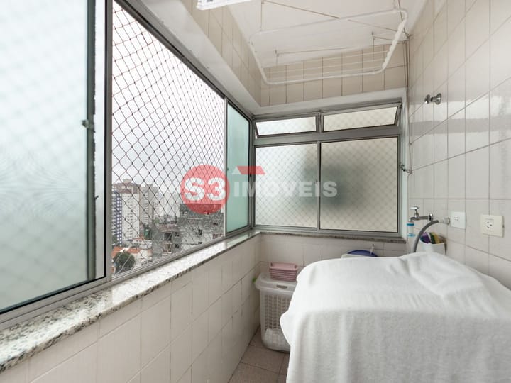 Apartamento à venda com 2 quartos, 63m² - Foto 18