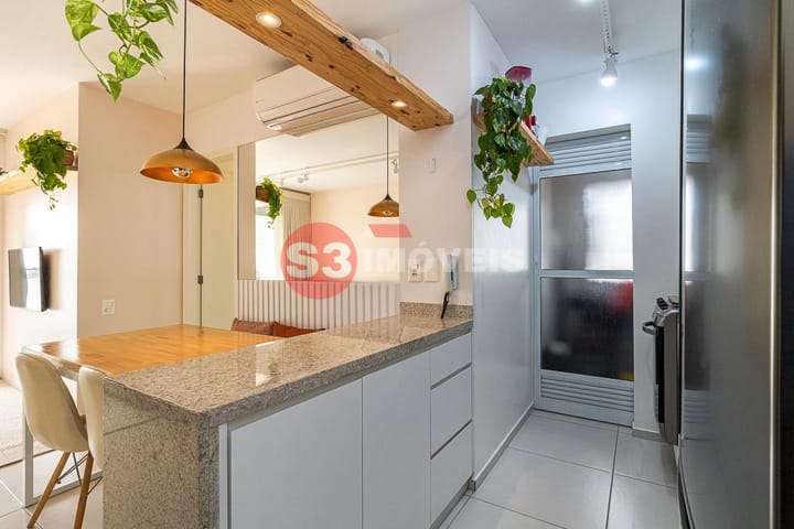 Apartamento à venda com 2 quartos, 65m² - Foto 10