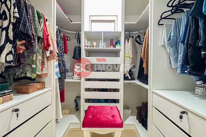 Casa de Condomínio à venda com 4 quartos, 240m² - Foto 20