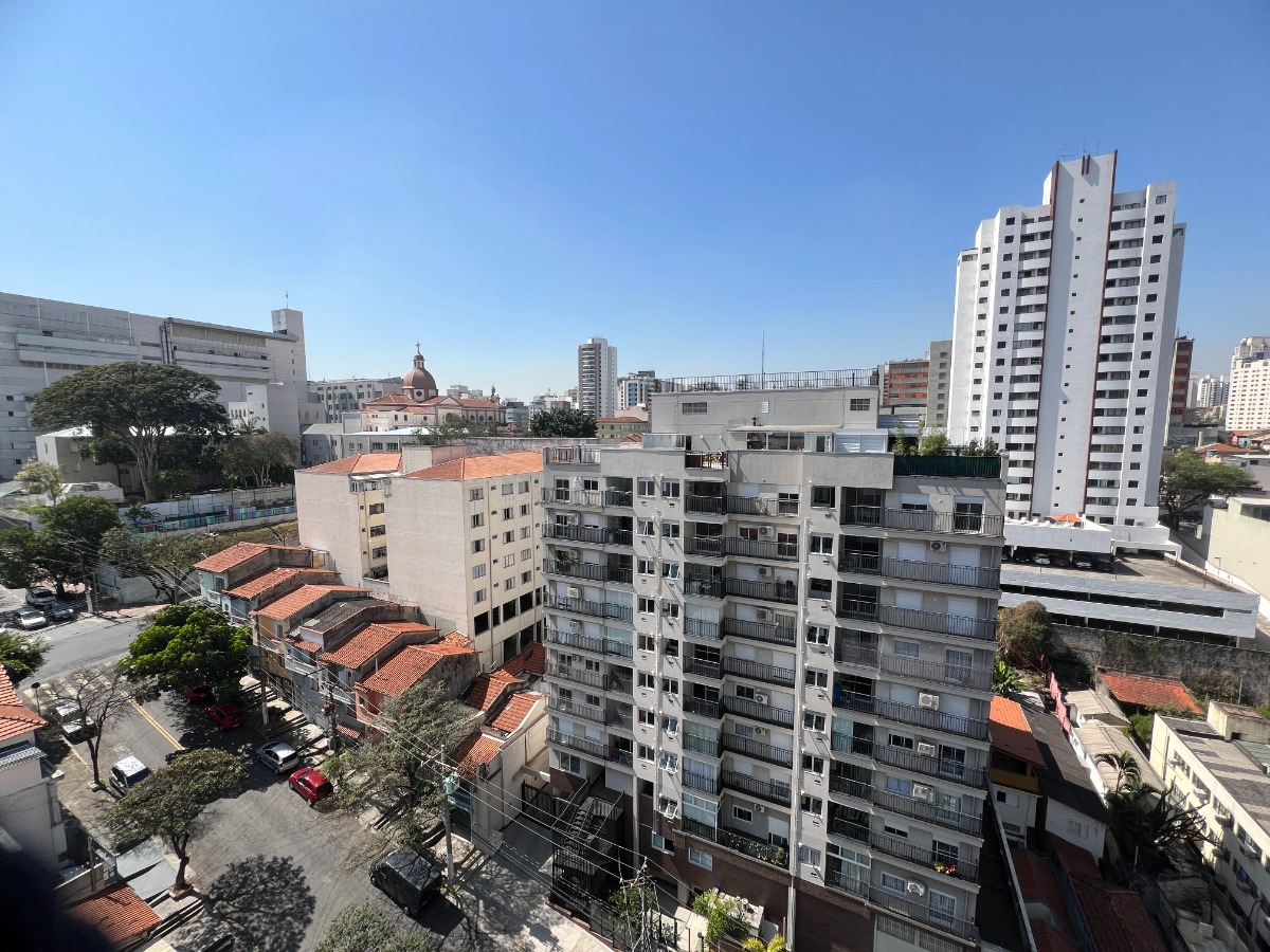 Apartamento à venda com 3 quartos, 76m² - Foto 7