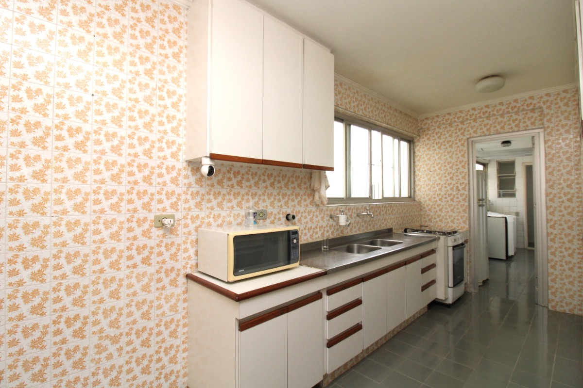 Apartamento à venda com 3 quartos, 122m² - Foto 10