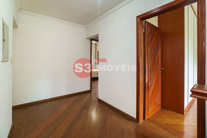 Casa à venda com 4 quartos, 560m² - Foto 24