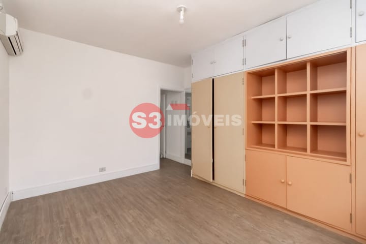 Casa à venda com 2 quartos, 180m² - Foto 17