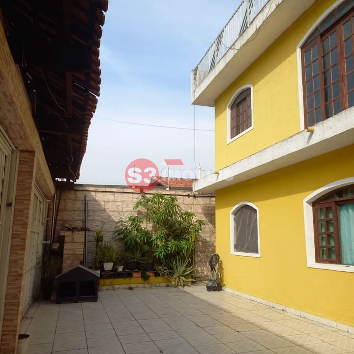 Casa à venda com 5 quartos, 336m² - Foto 49