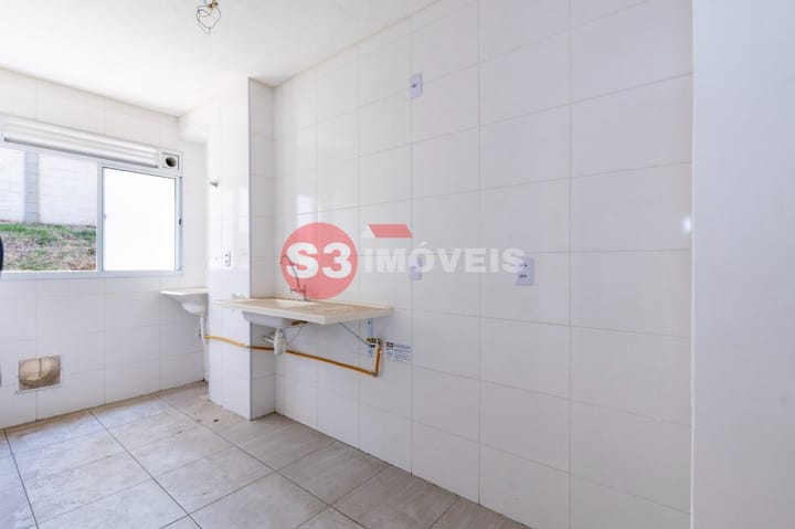 Apartamento à venda com 2 quartos, 43m² - Foto 9