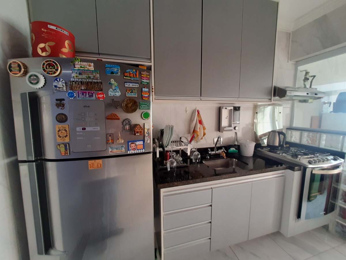 Apartamento à venda com 2 quartos, 71m² - Foto 18