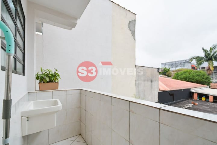 Casa à venda com 3 quartos, 244m² - Foto 15