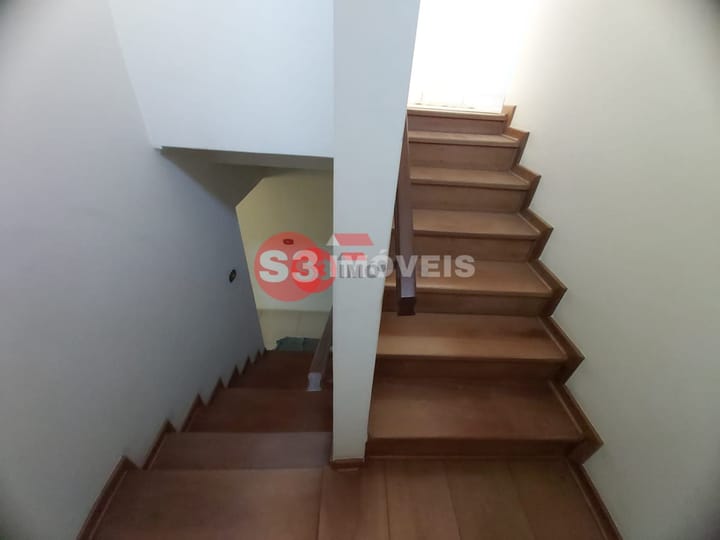 Casa à venda com 3 quartos, 245m² - Foto 23