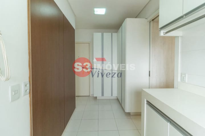 Apartamento à venda com 3 quartos, 146m² - Foto 20