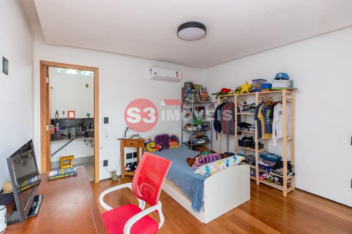 Casa à venda com 4 quartos, 400m² - Foto 17