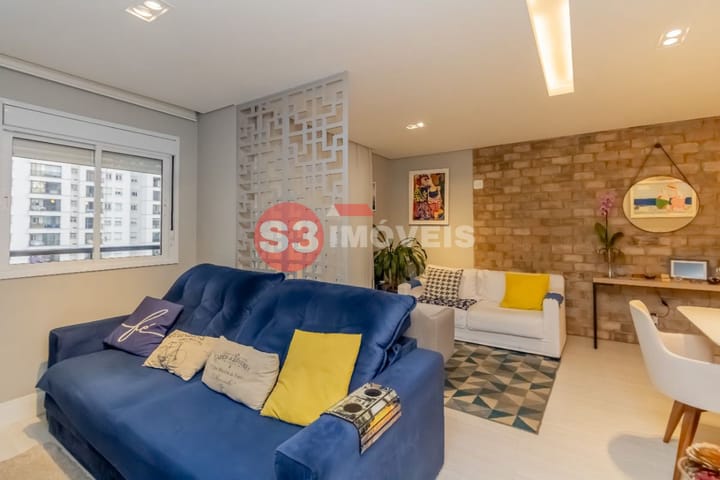 Apartamento à venda com 2 quartos, 70m² - Foto 12