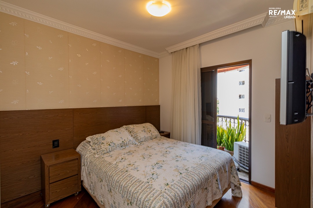 Apartamento à venda com 4 quartos, 146m² - Foto 11