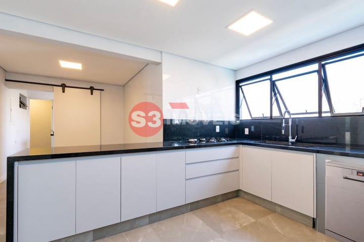 Apartamento à venda com 4 quartos, 203m² - Foto 43