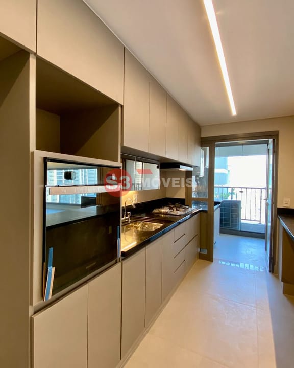 Apartamento à venda com 3 quartos, 130m² - Foto 13