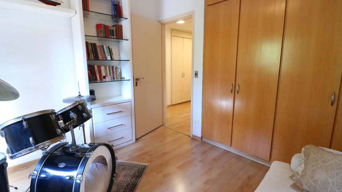 Apartamento à venda com 3 quartos, 200m² - Foto 22