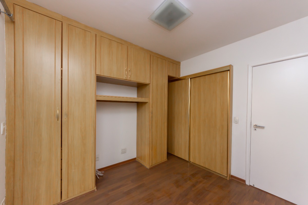 Apartamento à venda com 3 quartos, 165m² - Foto 10